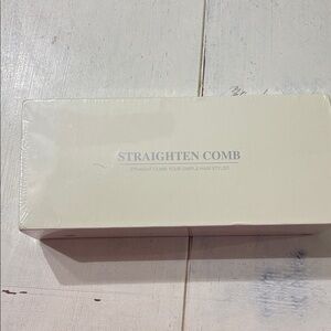 New IN BOX portable, cordless hair straightener comb